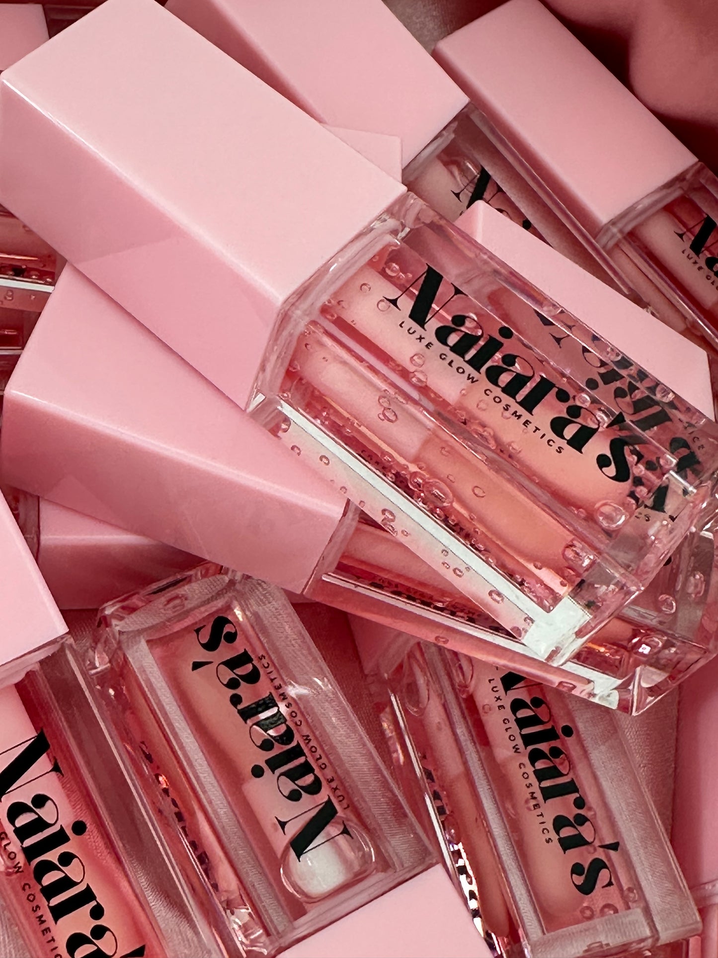 Naiara’s Plumped Lip Strawberry
